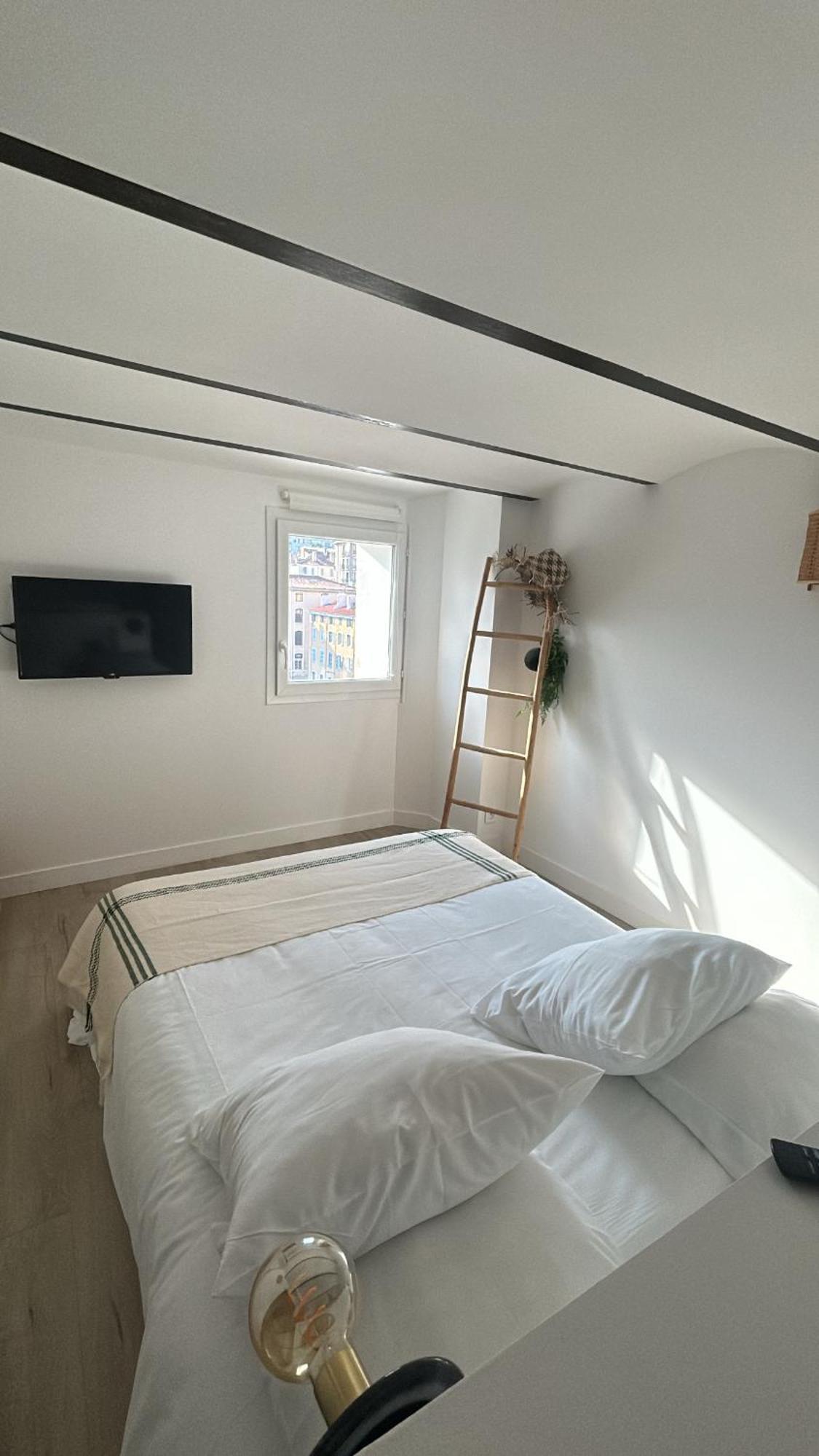 Place Aux Huiles 마르세유 외부 사진
